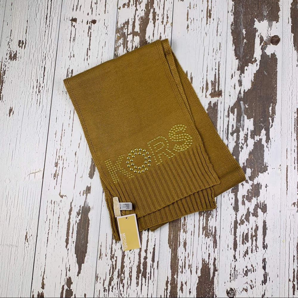 New with Tags Michael Kors scarf.